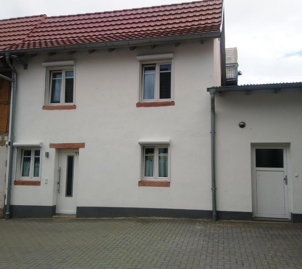 Das Mini-Haus Im Herzen Grossostheims Luaran gambar